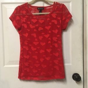Mesh red hearts